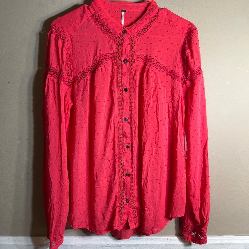 NWT Free People Everyday Girl Swiss Dot Long Sleeve Top Blouse Shirt Strawberry - Picture 3 of 6